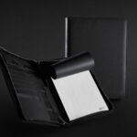 Swiss Peak Heritage A4 Portfolio with Zipper - Image 5