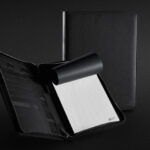 Swiss Peak Heritage A5 Portfolio with Zipper - Image 5