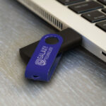 Helix 8GB Dual Flash Drive - Image 16
